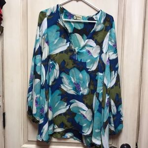 Show me your mumu floral tunic